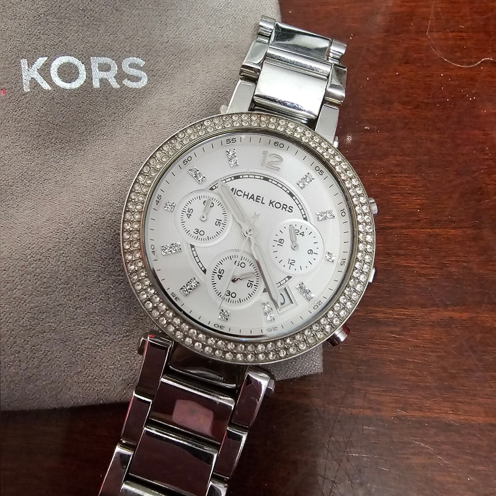 Ladies MK Watch & Dust Bag